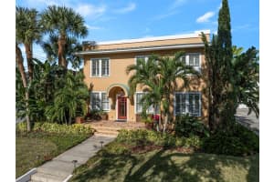 1821 W Richardson Pl, TAMPA