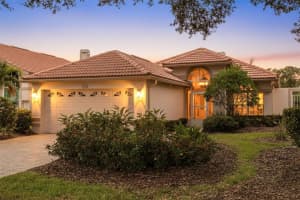 1036 Dartford Dr, TARPON SPRINGS