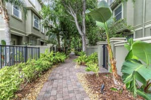 7130 102nd Ln, SEMINOLE