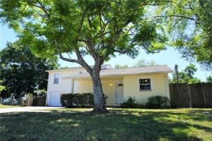 5140 Summer Hill Dr, ZEPHYRHILLS