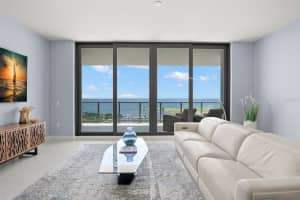 301 1st St S #2402, ST PETERSBURG