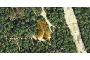 2702 Woodhill St, INVERNESS