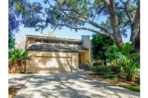 1351 Willow Brook Dr, PALM HARBOR