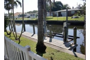 9570 Sun Isle Dr Ne, ST PETERSBURG