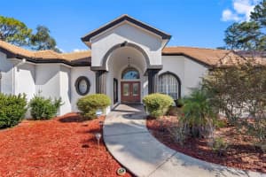 9336 Tooke Shore Dr, WEEKI WACHEE