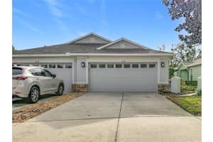 7526 Deer Path Ln, LAND O LAKES