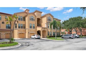 2724 Via Murano #622, CLEARWATER