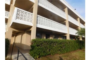 4920 Locust St Ne #106, ST PETERSBURG