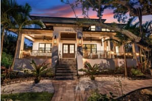 1936 Coffee Pot Blvd Ne, ST PETERSBURG