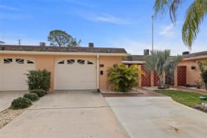 146 Boca Ciega Point Blvd Blvd S #146, ST PETERSBURG