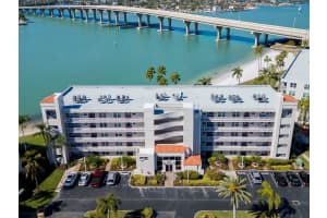 5901 Bahia Del Mar Cir #521, ST PETERSBURG