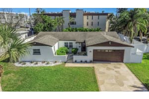 3887 50th Ave S, ST PETERSBURG