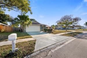 8714 Martinique Ln, PORT RICHEY