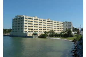 100 Bluff View Dr #105c, BELLEAIR BLUFFS