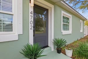 4702 W Bay View Ave, TAMPA