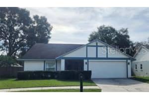 2075 Shadow Pine Dr, BRANDON