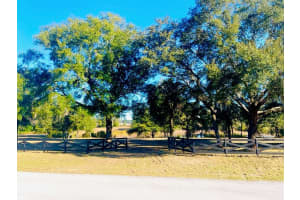 Hunters Trace Ln, CLERMONT