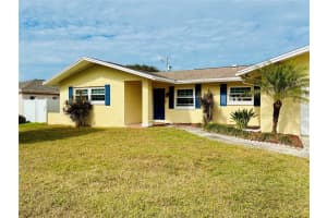 14025 Yacht Club Blvd, SEMINOLE
