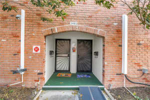 3465 41st Ter S #205, ST PETERSBURG