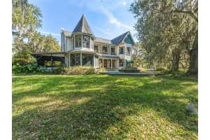 5516 Frontier Dr, ZEPHYRHILLS