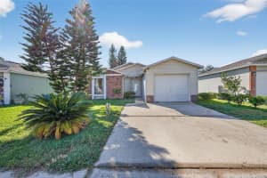 1535 Thistledown Dr, BRANDON