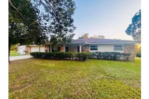 37252 Hilltop Dr, ZEPHYRHILLS