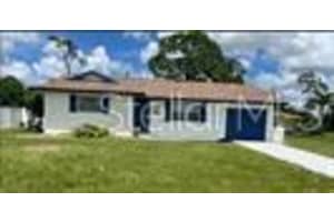 524 Lakehurst Ave Nw, PORT CHARLOTTE