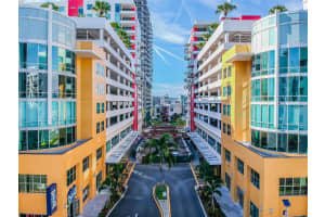 1120 E Kennedy Blvd #413, TAMPA