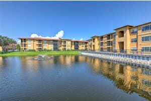 4323 Bayside Village Dr #319, TAMPA