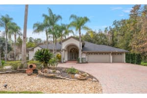 5243 Foxhunt Dr, WESLEY CHAPEL
