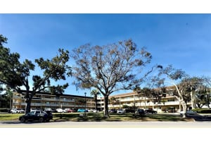 2040 World Parkway Blvd #58, CLEARWATER