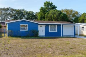 7404 Princeton Dr, HUDSON