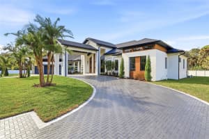 6802 E Creek Dr, TAMPA 6802 E Creek Dr, TAMPA