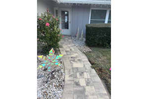 13454 Hacienda Dr, LARGO