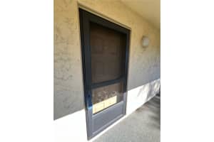 11485 Oakhurst Rd #a105, LARGO