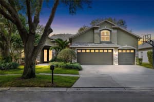 5950 Jaegerglen Dr, LITHIA 5950 Jaegerglen Dr, LITHIA