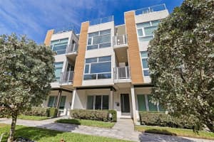 233 4th Ave N, ST PETERSBURG