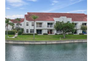 6077 Bahia Del Mar Blvd #119, ST PETERSBURG