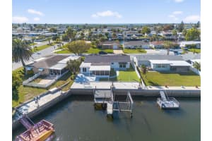 12734 2nd Isle, HUDSON