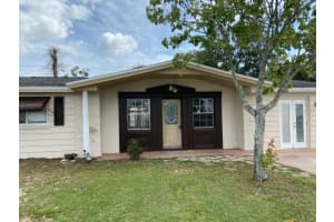 3600 Beacon Square Dr, HOLIDAY