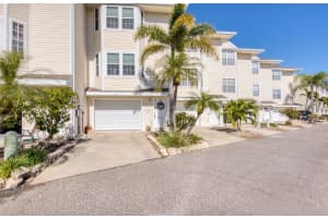 9211 Captiva Cir, ST PETE BEACH