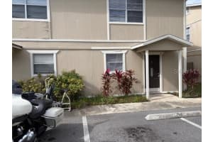 140 Douglas Rd W #d, OLDSMAR