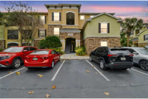 10209 Courtney Palms Blvd #101, TAMPA