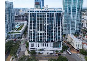 1 Beach Dr Se #1910, ST PETERSBURG