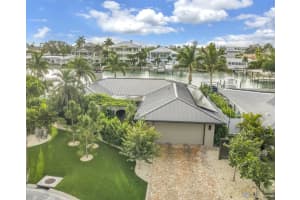 735 126th Ave, TREASURE ISLAND