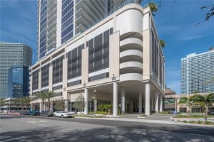 275 1st Ave S #1504, ST PETERSBURG
