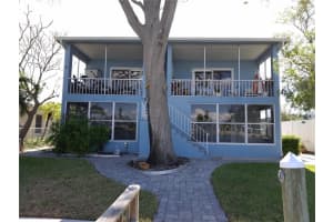 11355 3rd St E, TREASURE ISLAND