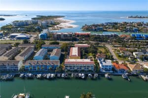 1067 Pinellas Bayway S, ST PETERSBURG