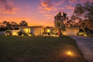 913 Helena Dr, BRANDON