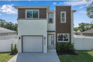 2405 S 69th St, TAMPA